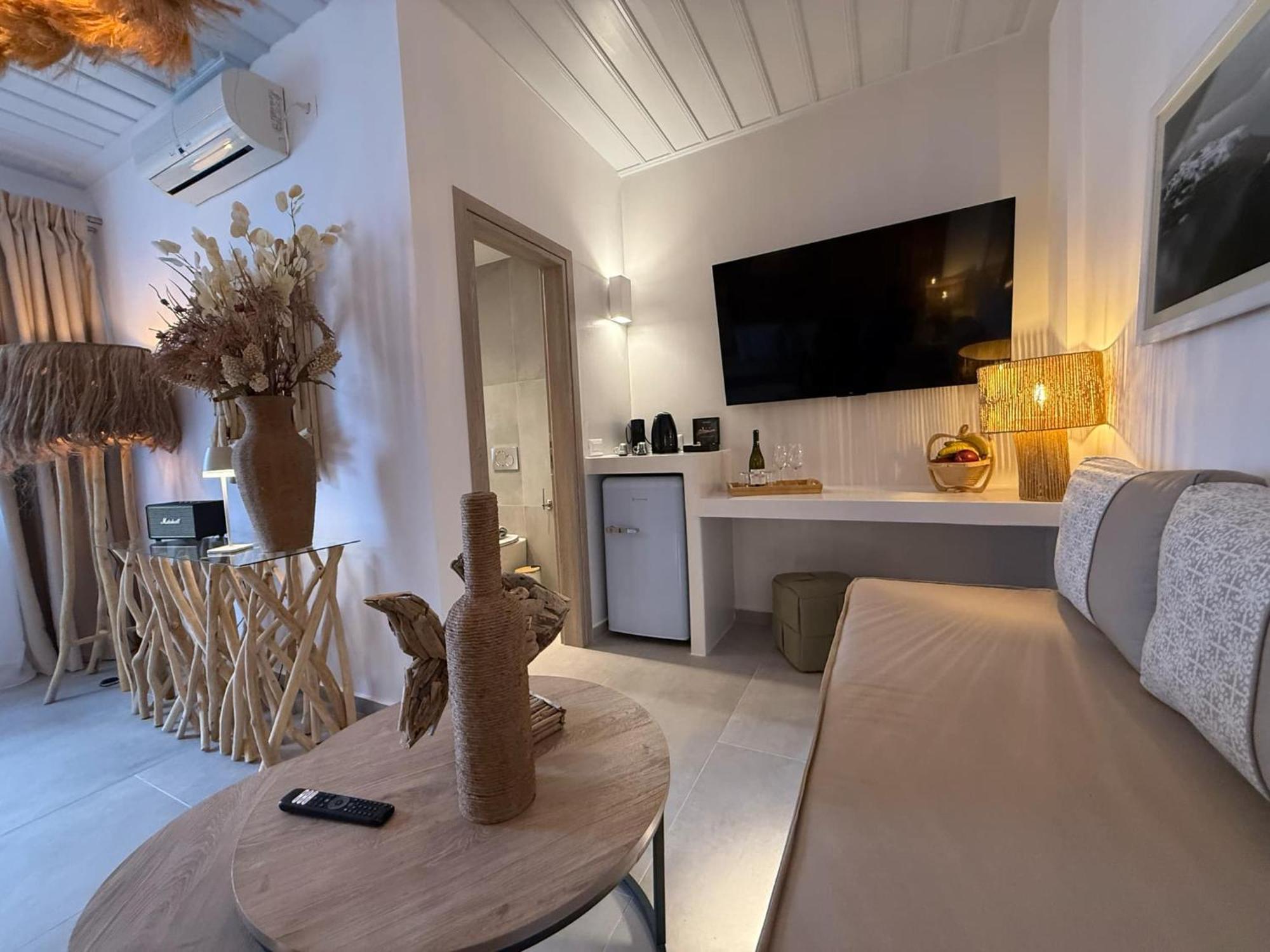 Platis Gialos  Kohylia Beach Guest House מראה חיצוני תמונה